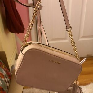 Michael kohrs crossbody bag